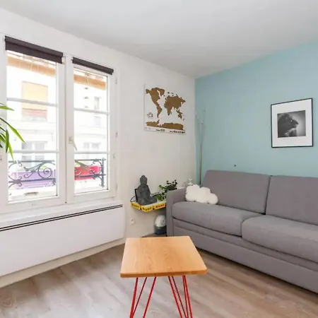 Apartment Beautiful Haven Of Peace In Paris